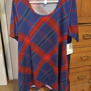 LulaRoe L Perfect top